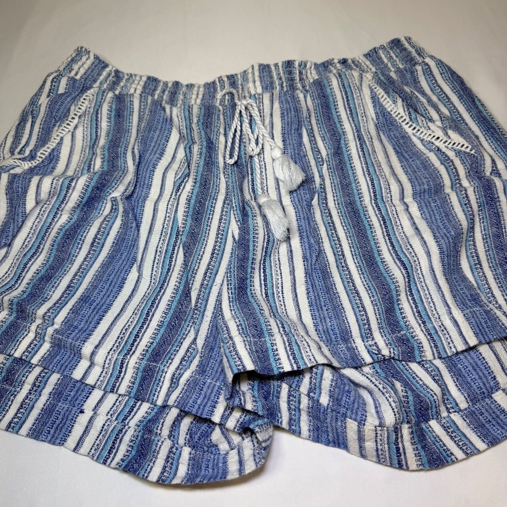 BRIGGS Women's Blue White Striped Pull On Shorts XL Elastic Waist Tassel